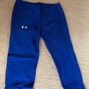 Under armor blue cropped leggings